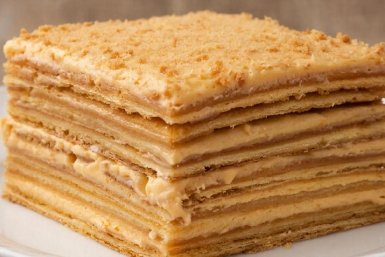 Быстрый Наполеон сведет с ума от взгляда - тяющая начинка, а тесто-ниточка