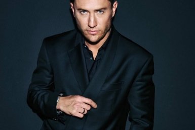 Павел Прилучный в новой фотосессии соцсети актера