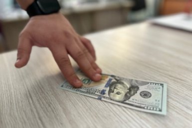 При покупке долларов можно потерять деньги Александр Шепырев, ИА UssurMedia