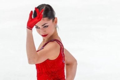 Аделия Петросян соцсети фигуристки