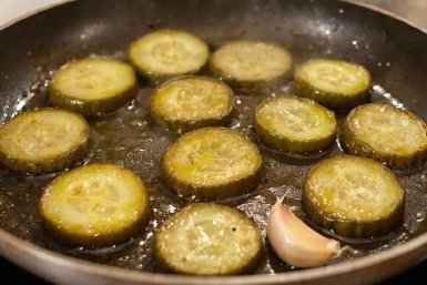 Изображение GigaChat (18+)