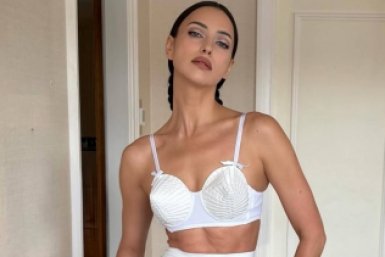 Ирина Шейк соцсети модели