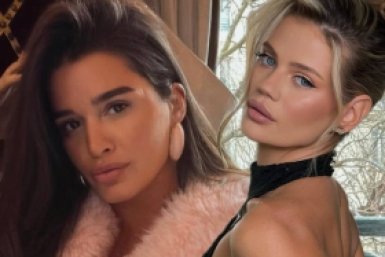 Ксения Бородина и Алена Краснова коллаж сгенерирован PrimaDonna.media на основе соцсетей знаменитостей