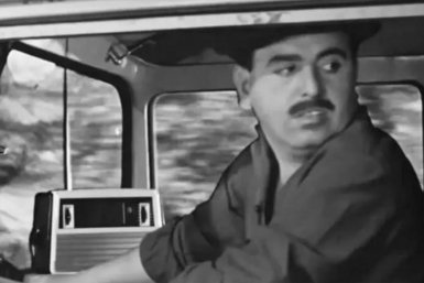 Евгений Гаро кадр из фильма &quotКавказская пленница, или Новые приключения Шурика&quot (6+) / Мосфильм