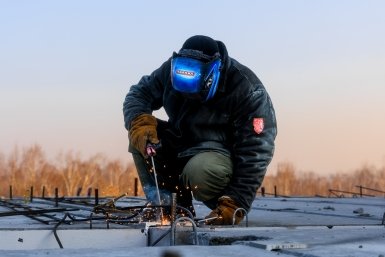 Работа сварщика пользуется большим спросом Евгений  Кулешов, ИА PrimaMedia.ru