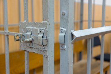 Опекунша, которая морила голодом и обливала мочой детей, села на восемь лет Илья Аверьянов, ИА PrimaMedia.ru