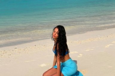 Бриллиант с кулак и редкая встреча с касатками: "дорогой" отпуск бывшей Тимати на Мальдивах