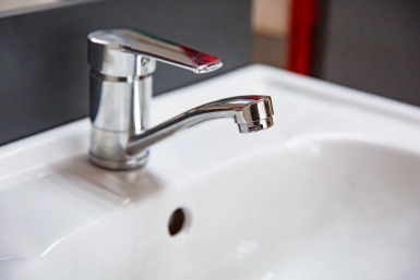 В воде из крана могут присутствовать возбудители опасных инфекций Илья Аверьянов, ИА PrimaMedia