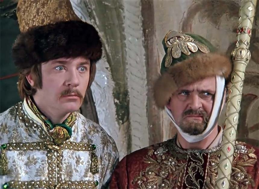 Актеры из фильмы &quotИван Васильевич меняет профессию&quot (6+) скрин. кадр из фильма &quotИван Васильевич меняет профессию&quot (6+) скрин. кадр из фильма &quotИван Васильевич меняет профессию&quot (6+)