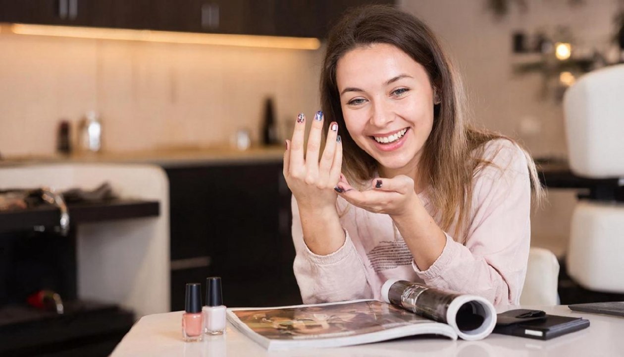 Изображение GigaChat (18+)