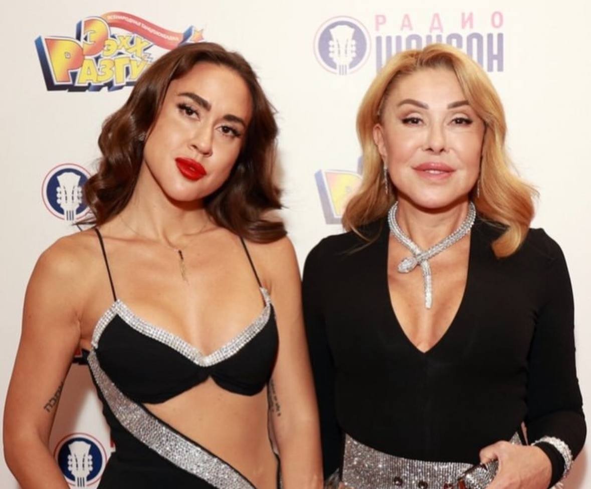 Любовь Успенская с дочерью соцсети певицы