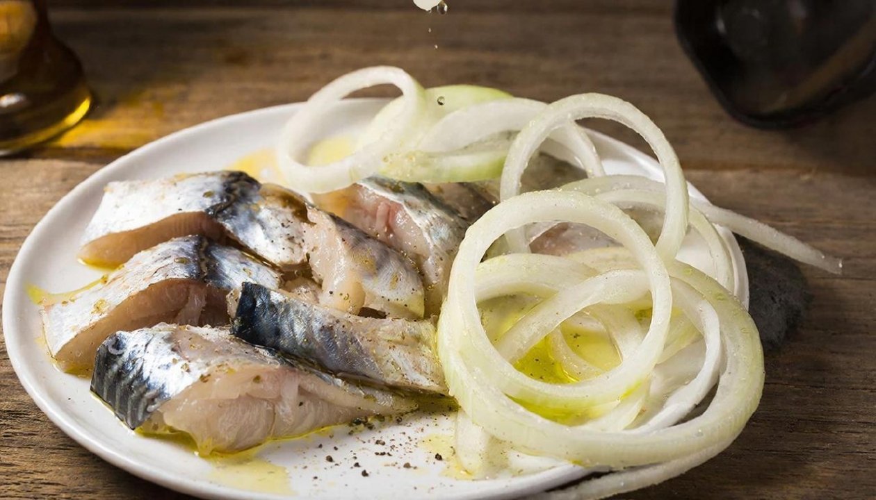 Изображение GigaChat (18+)