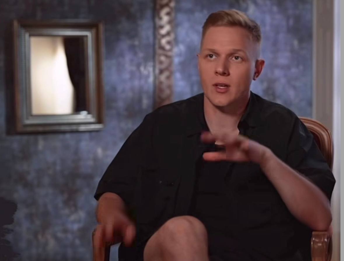 Антон Жижин скриншот из шоу &quotВыжить в Стамбуле&quot (16+). соцсети Антона Жижина