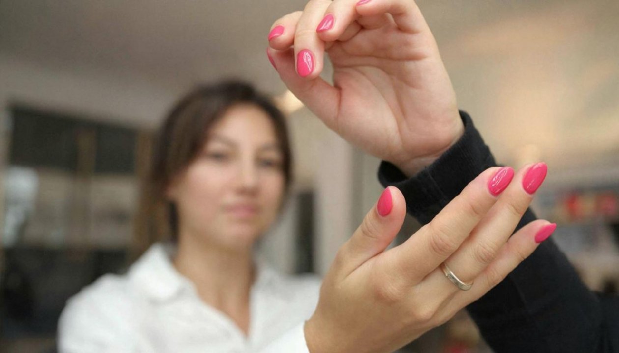 Изображение GigaChat (18+)