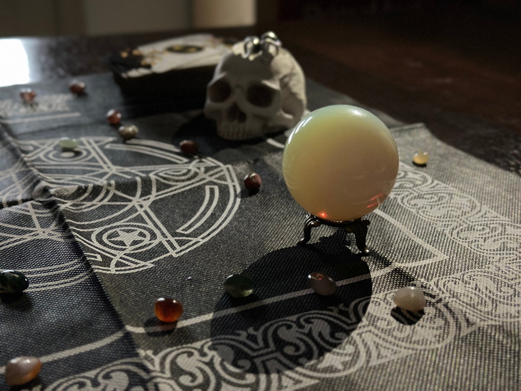 Гороскоп астролога на апрель Валерия Панфилова, ИА PrimaMedia