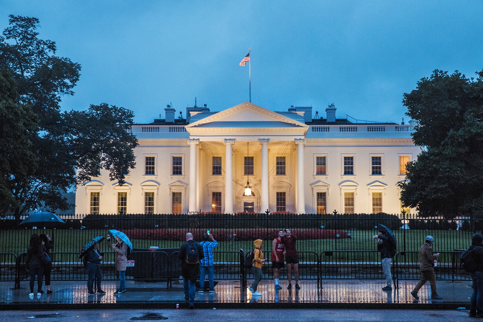 Трамп требует, чтобы автопроизводители выпускали оружие Мария Смитюк, ИА PrimaMedia